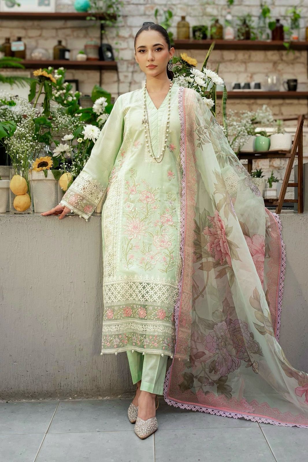 Ghani Luxury Full Embroidered  Chikenkari Lawn Unstiched 3PC Suit